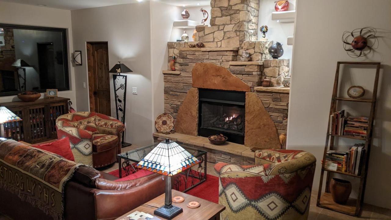 Origins Bed And Breakfast Cottonwood Exterior photo